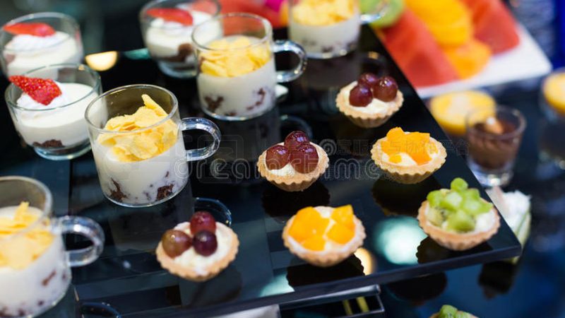成都餐饮加盟设备批发市场：揭秘设备选型的关键要素